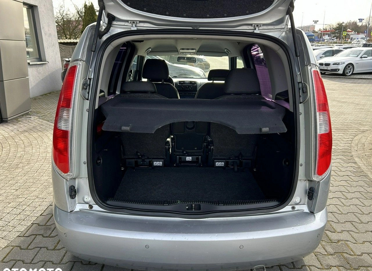 Skoda Roomster cena 24900 przebieg: 74000, rok produkcji 2011 z Ożarów Mazowiecki małe 106